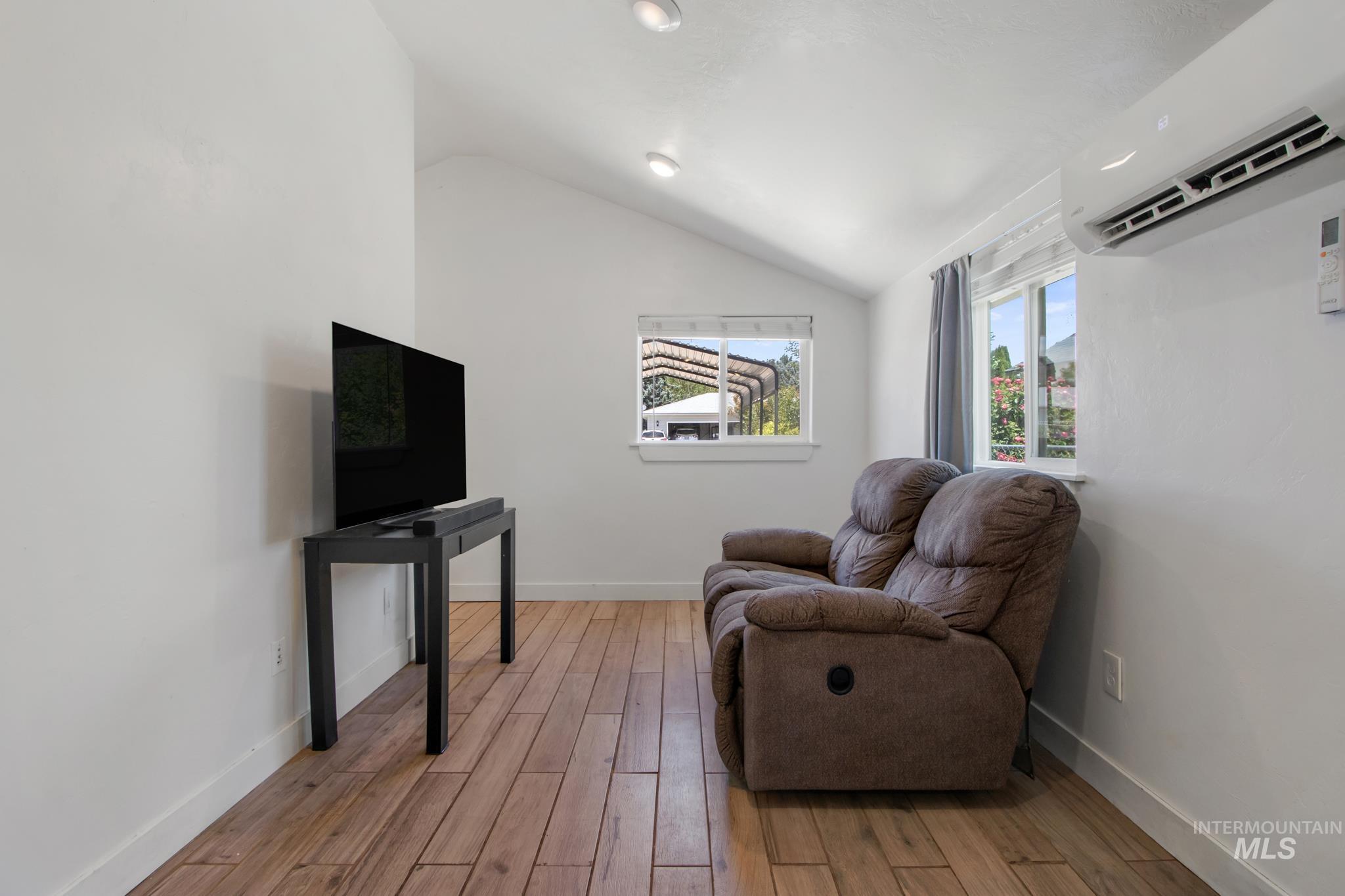 407 1st Street North Marsing, ID 83639 - Photo 4 of 16