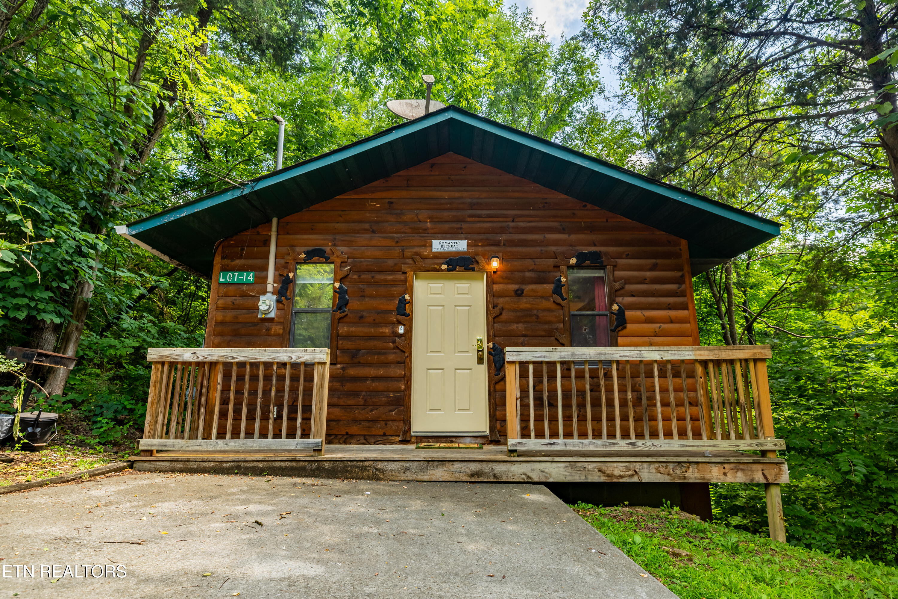 2036 Ridge Road, Unit 14 Pigeon Forge, TN 37863 - Photo 27 of 27 .