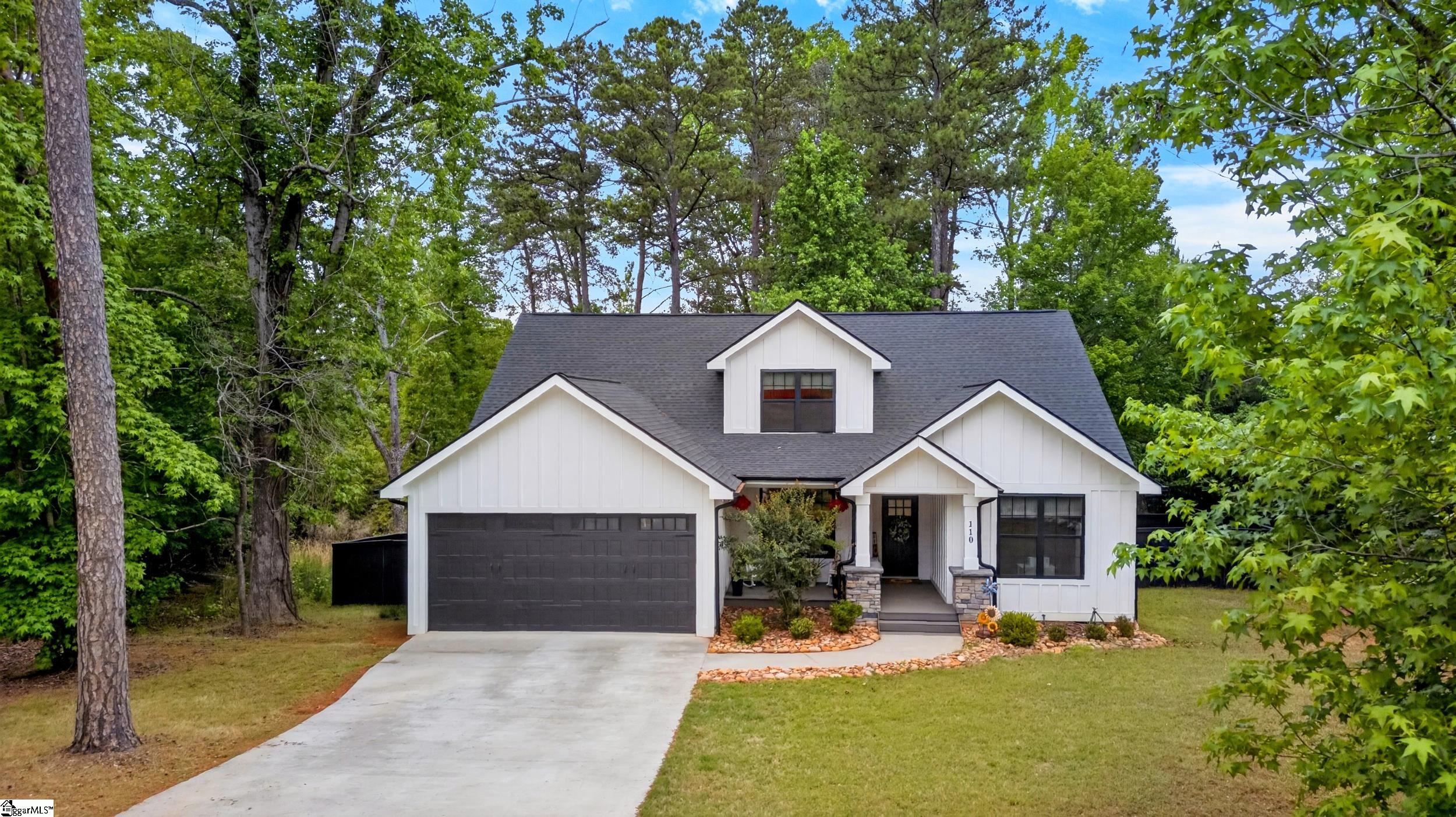 110 Crepe Myrtle Lane Anderson, SC 29625 - Photo 2 of 45
