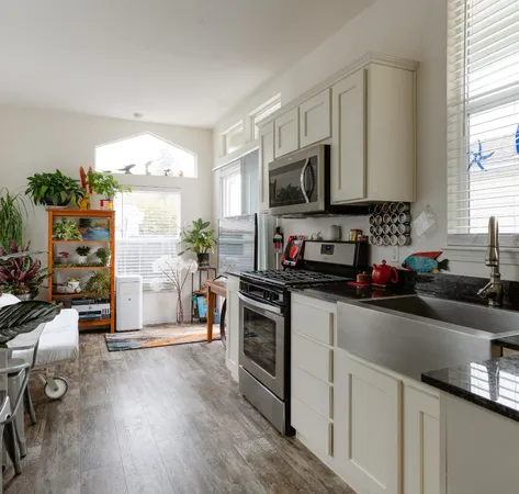 $295,000 | 2120 North Pacific Avenue, Unit 25, Santa Cruz, CA 95060