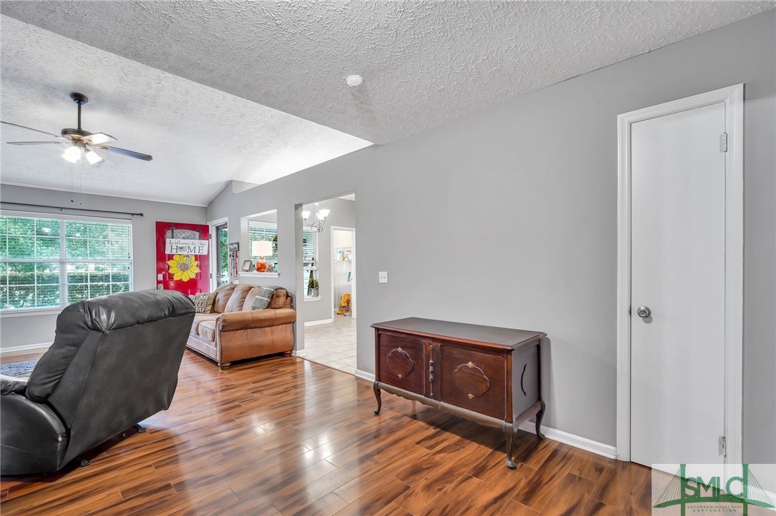 402 Mapmaker Lane Savannah, GA 31410 - Photo 12 of 27 Gallery Image 12