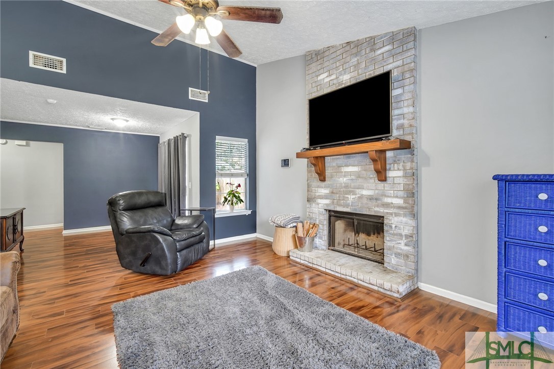 402 Mapmaker Lane Savannah, GA 31410 - Photo 5 of 27 Gallery Image 5