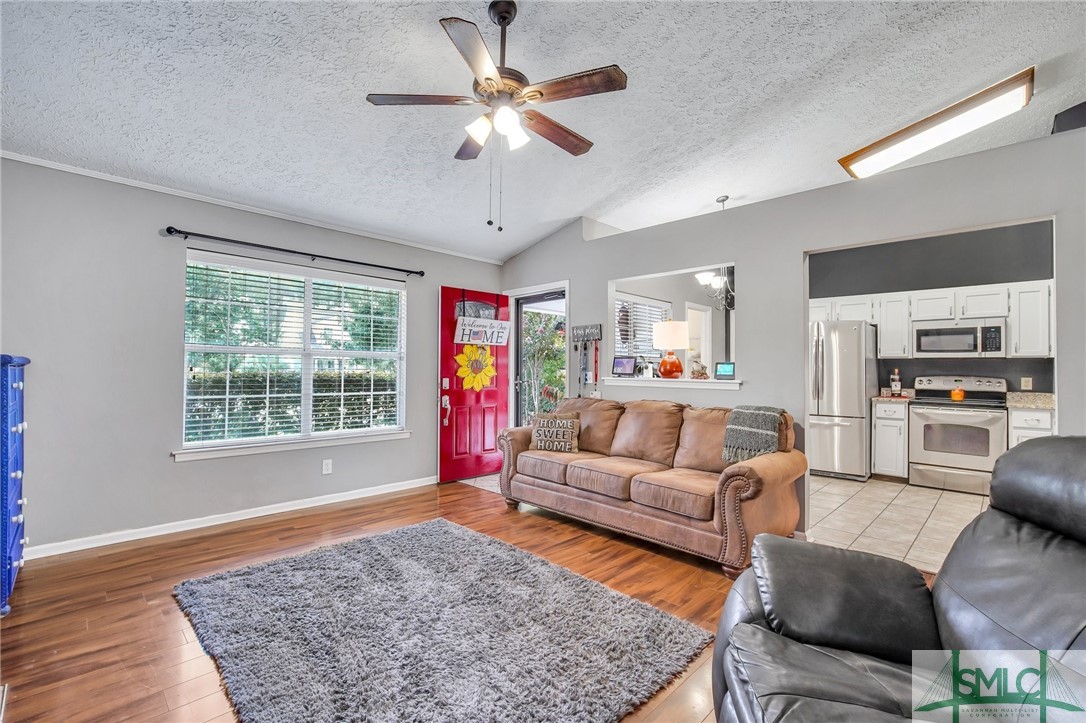 402 Mapmaker Lane Savannah, GA 31410 - Photo 7 of 27 Gallery Image 7