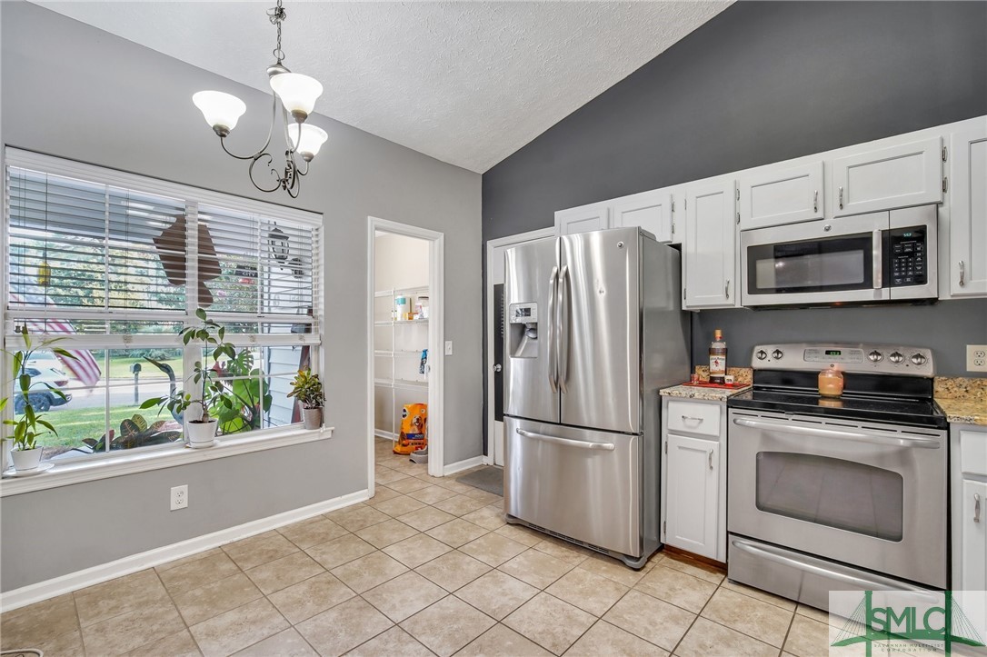 402 Mapmaker Lane Savannah, GA 31410 - Photo 8 of 27 Gallery Image 8