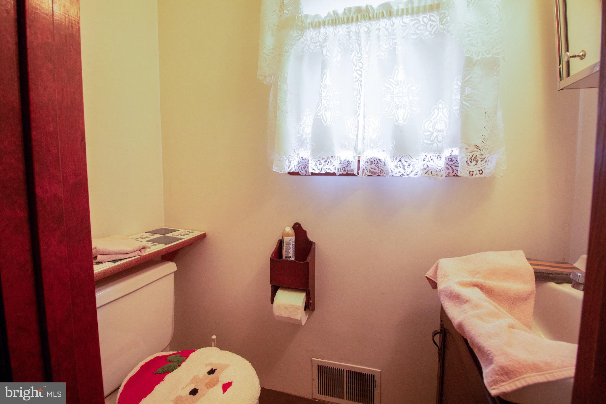 1527 Miller Road Westminster, MD 21158 - Photo 14 of 39 Gallery Image 14