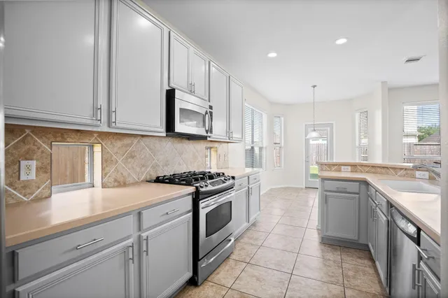 $2,399 | 30218 Legacy Pines Drive, Spring, TX 77386