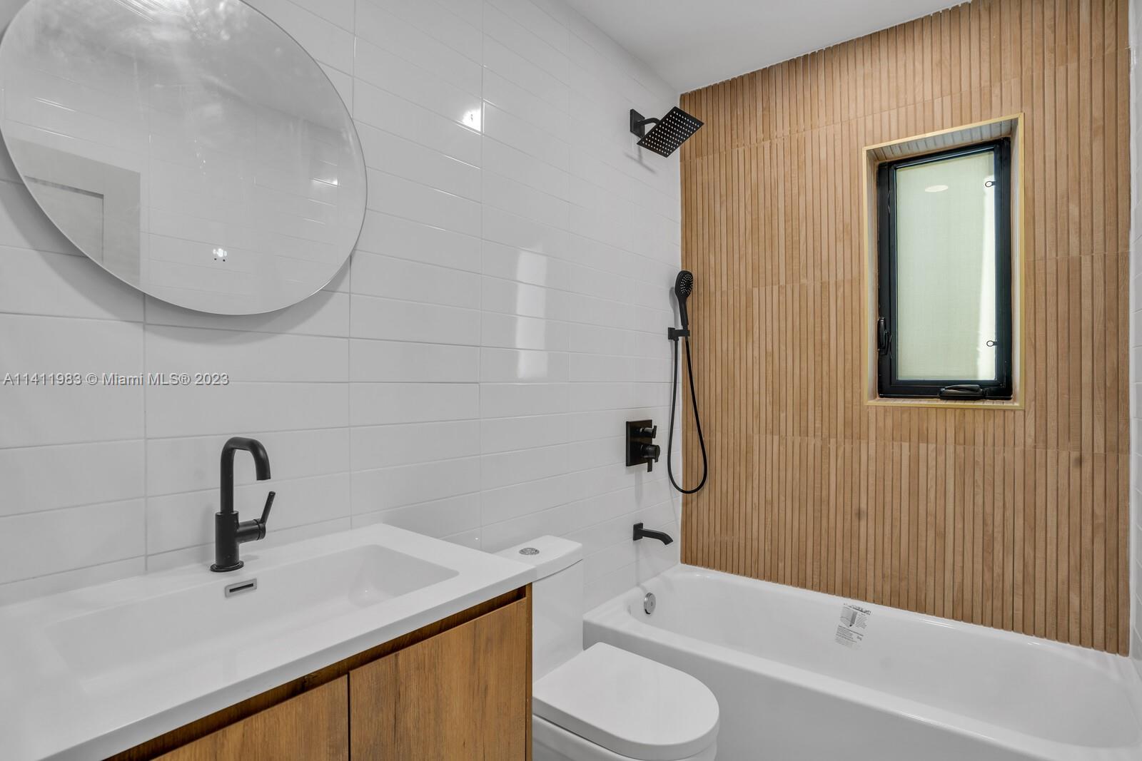 67 Northwest 109th Street Miami Shores, FL 33168 - Photo 16 of 30 Bathroom 2