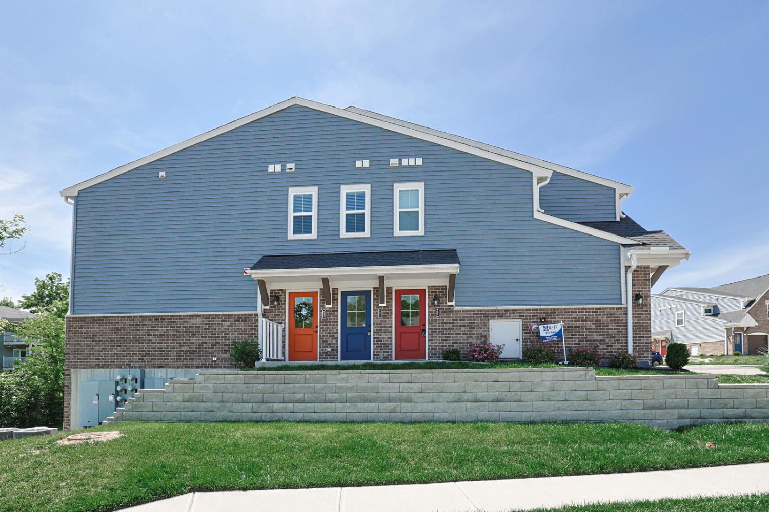 691 Tradition Ridge Cincinnati, OH 45245 - Photo 3 of 38