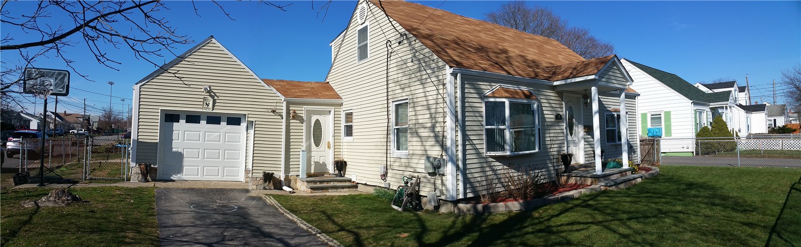 74 Monticello Road Pawtucket, RI 02861 - Photo 2 of 17 Gallery Image 2