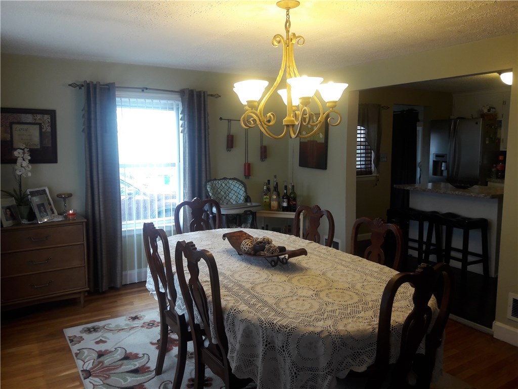 74 Monticello Road Pawtucket, RI 02861 - Photo 6 of 17 Gallery Image 6