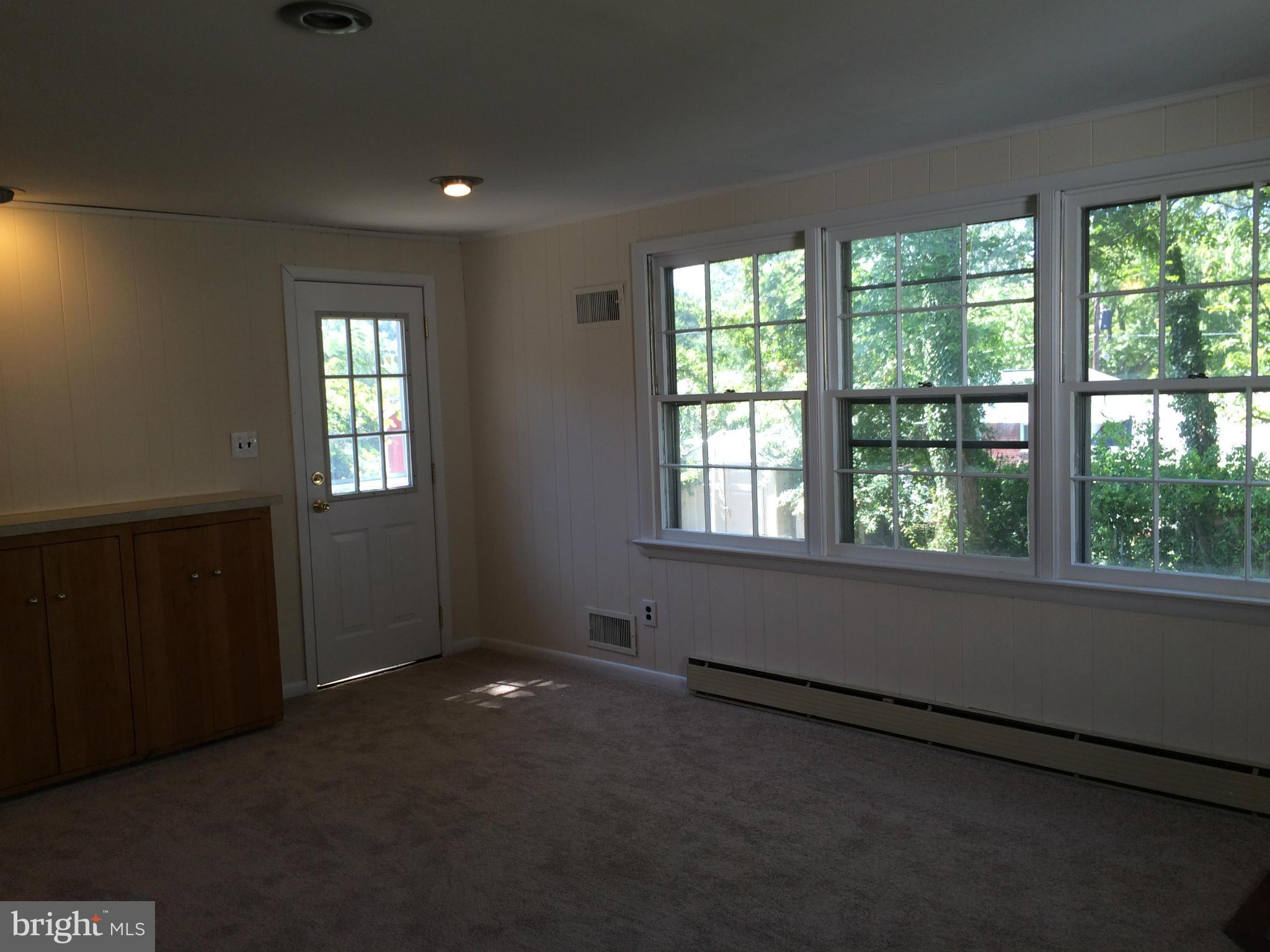 10226 Conover Drive Silver Spring, MD 20902 - Photo 5 of 26 Family Room