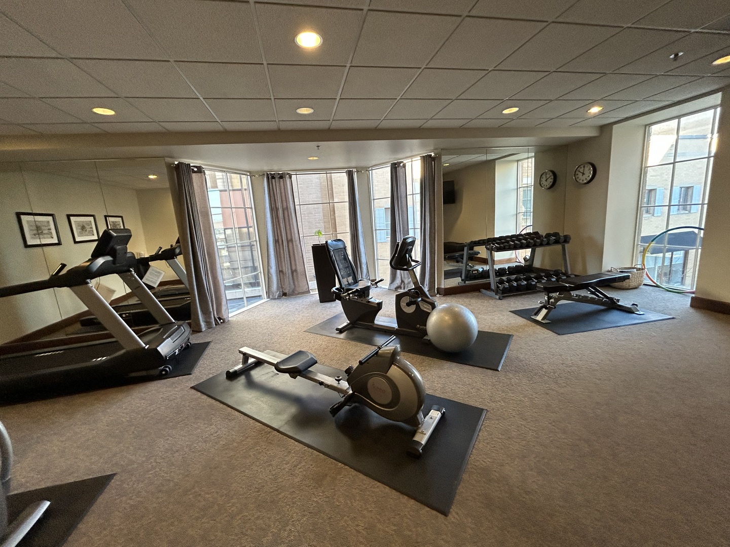 1849 Green Bay Road, Unit 2E Highland Park, IL 60035 - Photo 21 of 23 a view of a room with gym equipment