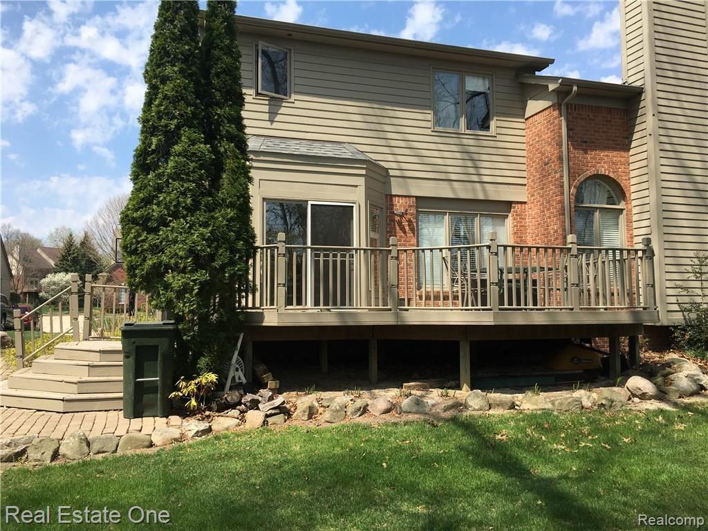 3697 Warwick Drive Rochester Hills, MI 48309 - Photo 29 of 31