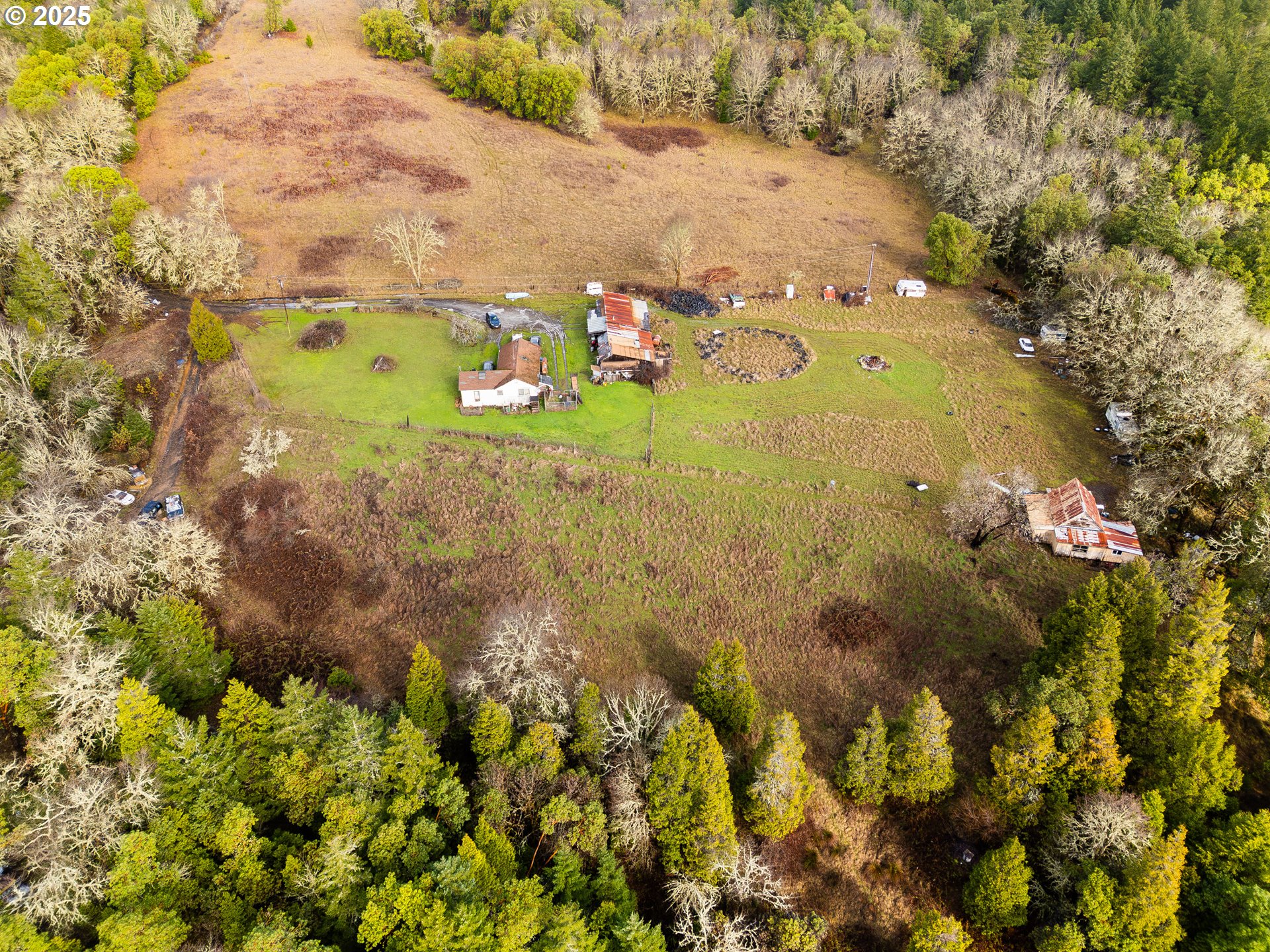 1230 Becker Road Roseburg, OR 97471 - Photo 13 of 18