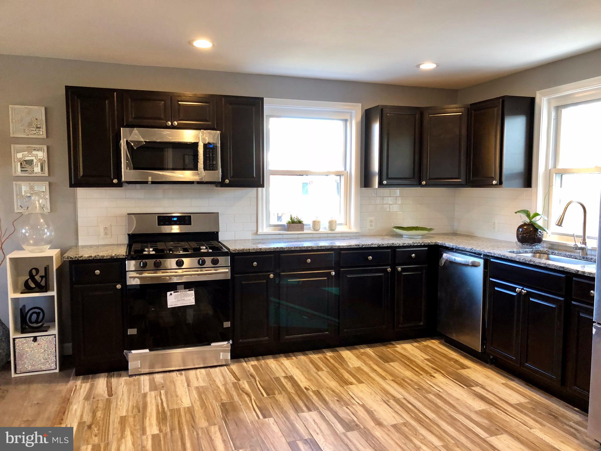 177 Dunlap Road Pasadena, MD 21122 - Photo 2 of 25 Kitchen