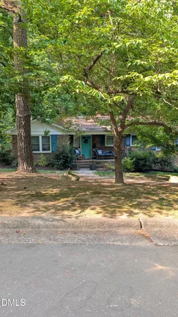 $599,000 | 105 Lexington Road, Chapel Hill, NC 27516