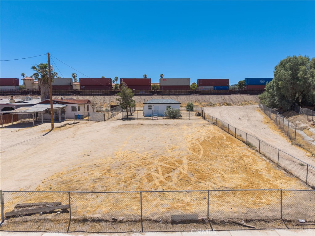 1574 Riverside Drive Barstow, CA 92311 - Photo 24 of 32 View of included parcel