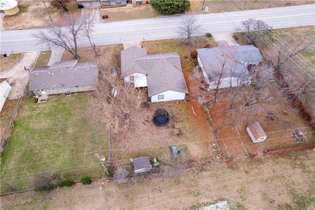 121 Taylor Road Independence, KS 67301 - Photo 33 of 36