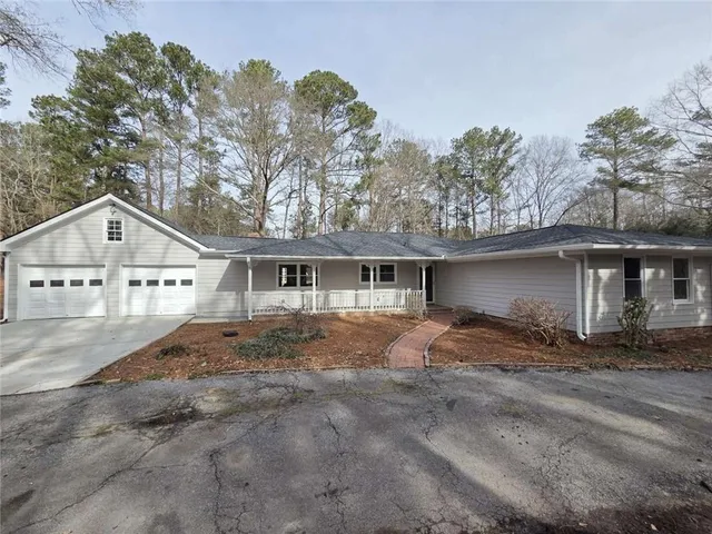 $390,000 | 940 Pine View Road, Covington, GA 30014