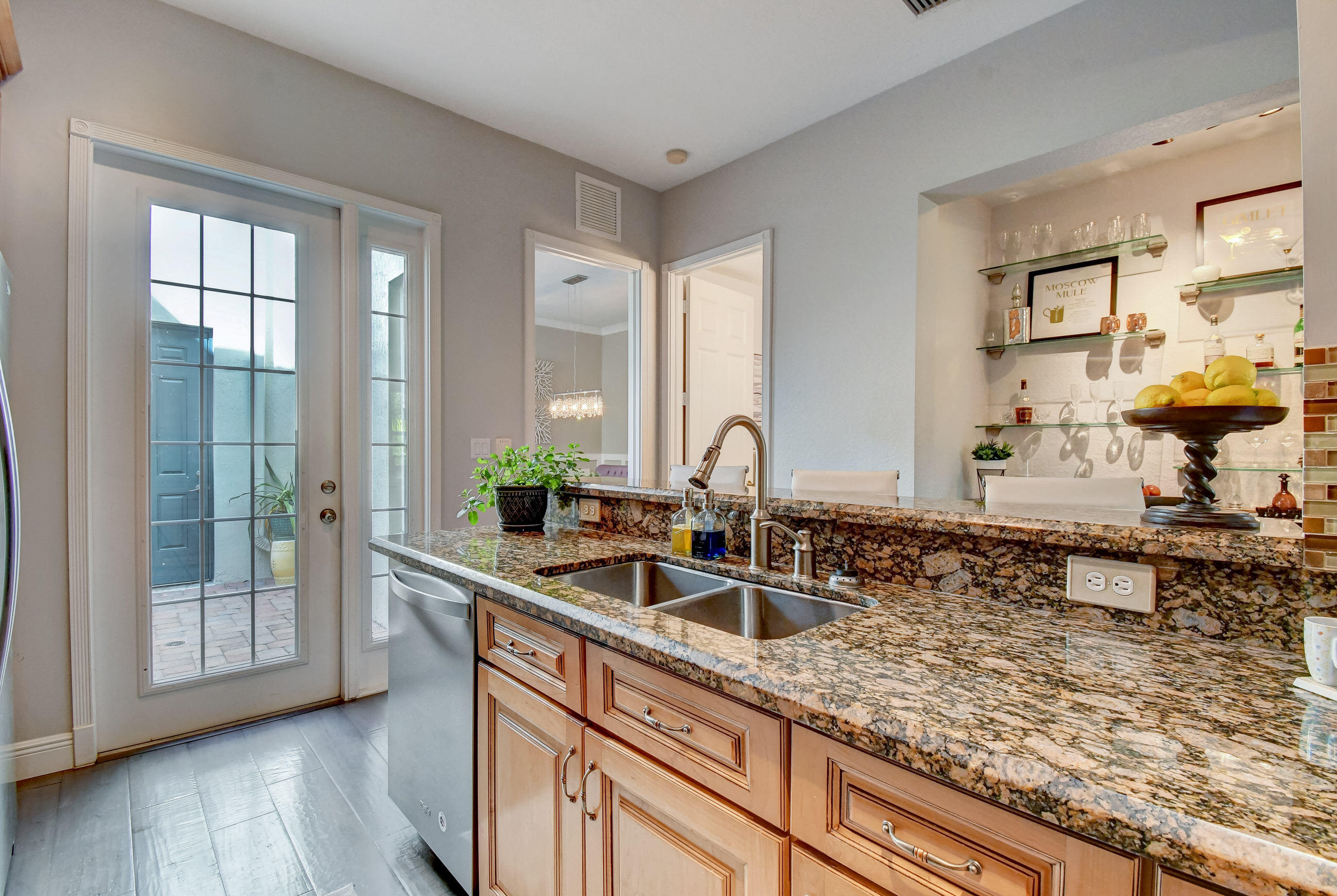 8312 Northwest 9th Avenue Boca Raton, FL 33487 - Photo 15 of 66 Kitchen
