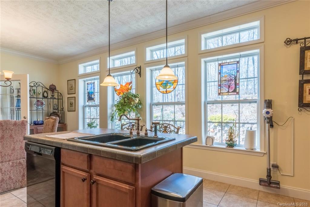 18 Spring Street Candler, NC 28715 - Photo 11 of 30 Gallery Image 11