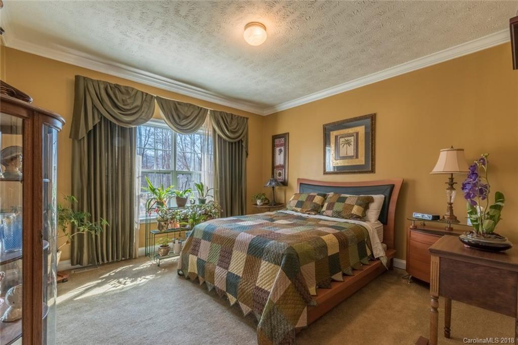 18 Spring Street Candler, NC 28715 - Photo 13 of 30 Gallery Image 13