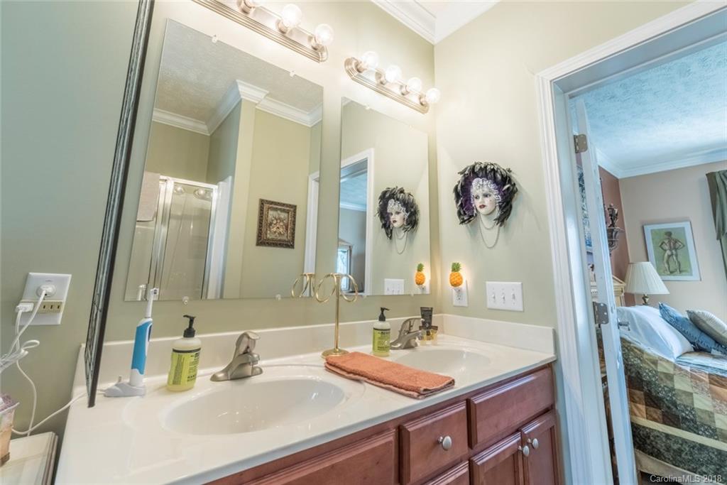 18 Spring Street Candler, NC 28715 - Photo 25 of 30 Gallery Image 25