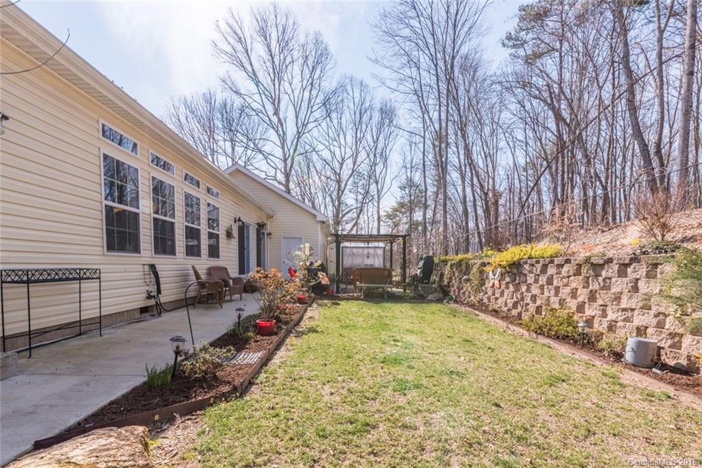 18 Spring Street Candler, NC 28715 - Photo 29 of 30 Gallery Image 29