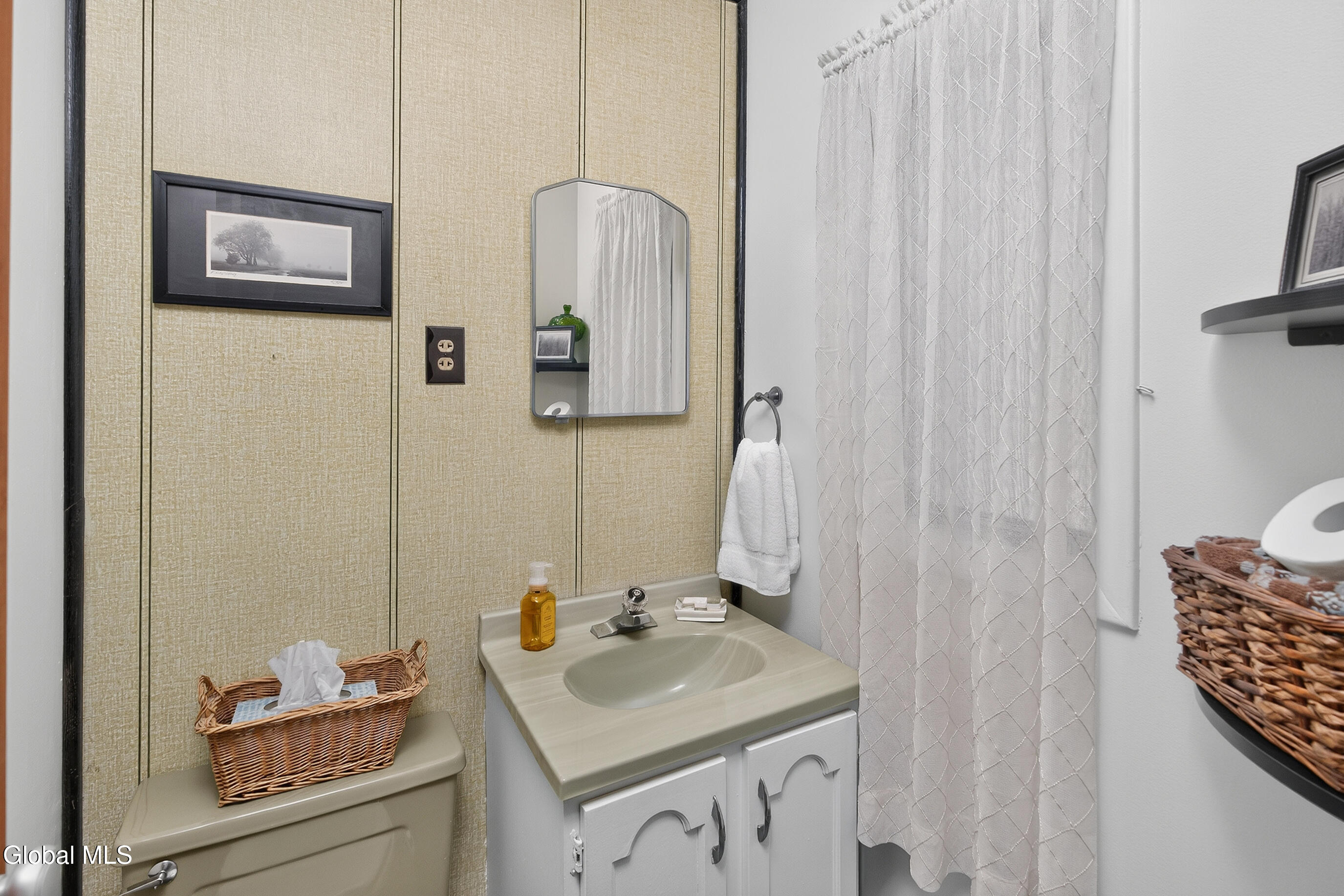 303 Terrace Road Rotterdam, NY 12306 - Photo 34 of 117 024-303-Terrace-Road-Rotterdam-NY-12306