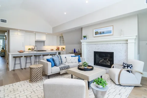 $2,300,000 | 128 Elm Street, Unit 313, Cohasset, MA 02025
