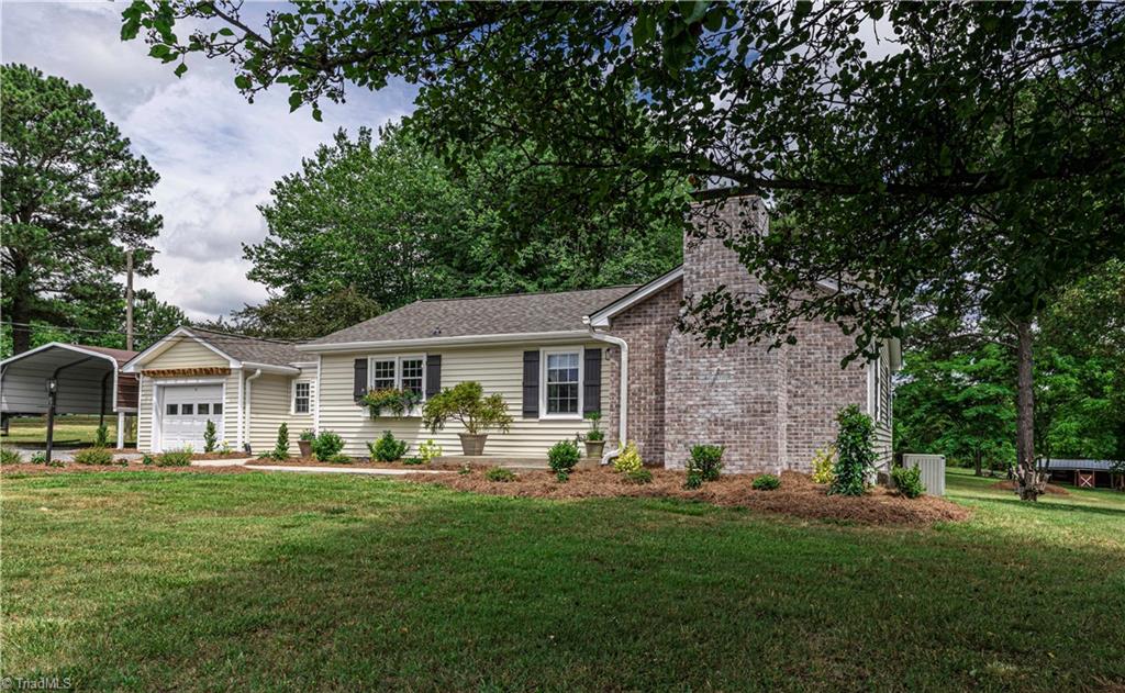 3370 Harper Road Clemmons, NC 27012 - Photo 1 of 38 Gallery Image 1