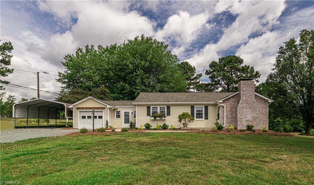 3370 Harper Road Clemmons, NC 27012 - Photo 2 of 38 Gallery Image 2