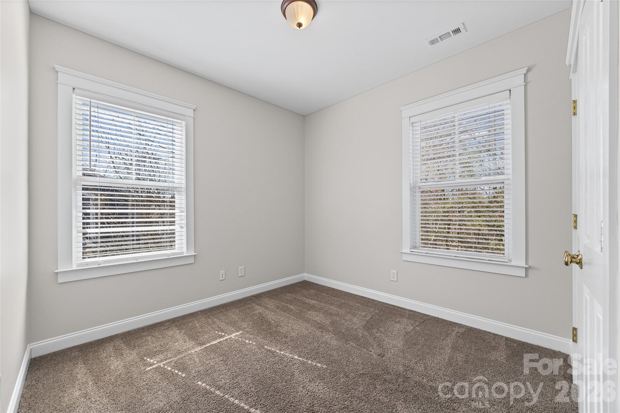 1039 Hunters Run Drive Tega Cay, SC 29708 - Photo 18 of 37