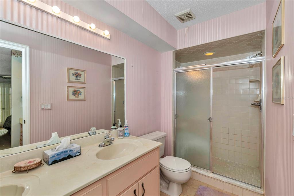 8157 Southwest 108th St Road Ocala, FL 34481 - Photo 9 of 42