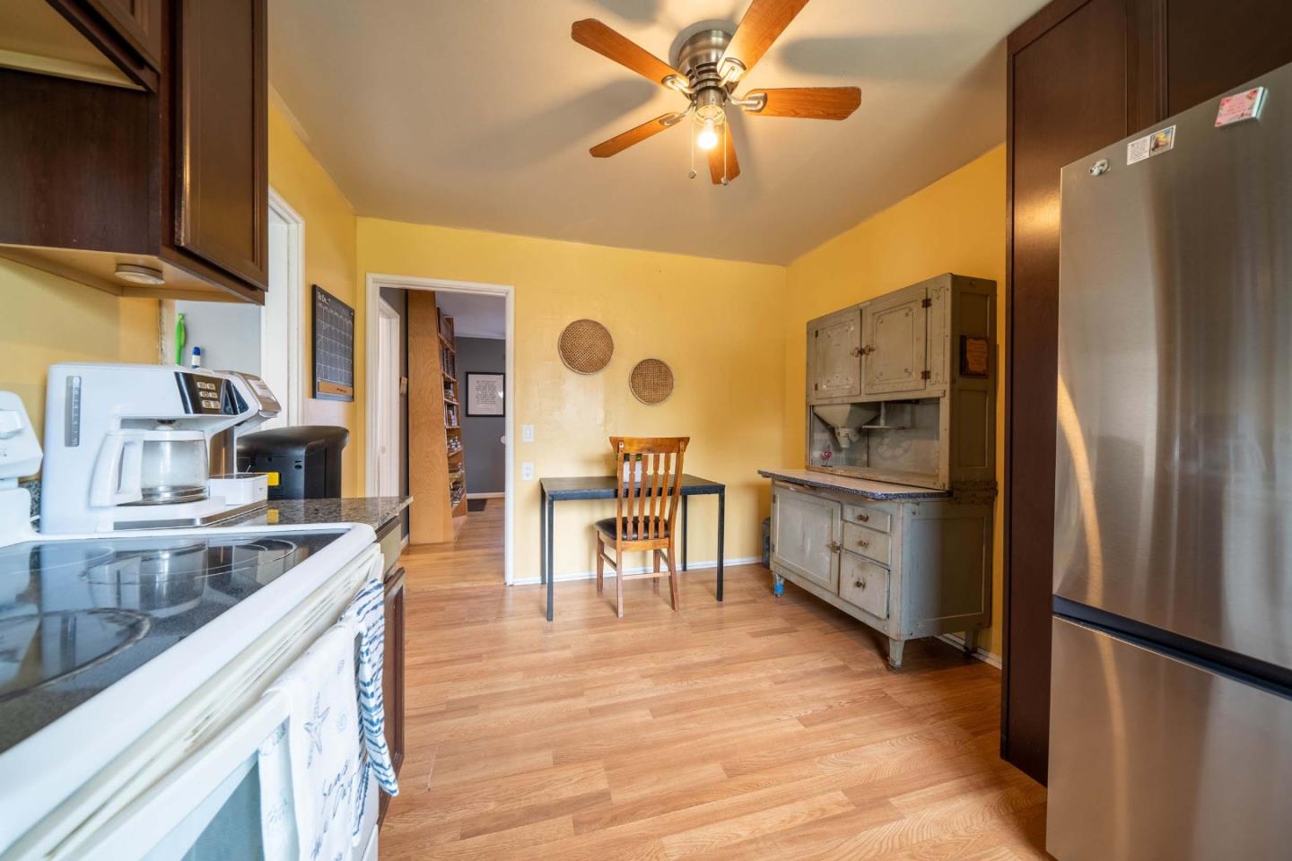 20 Taylor Road Watsonville, CA 95076 - Photo 8 of 34 Gallery Image 8