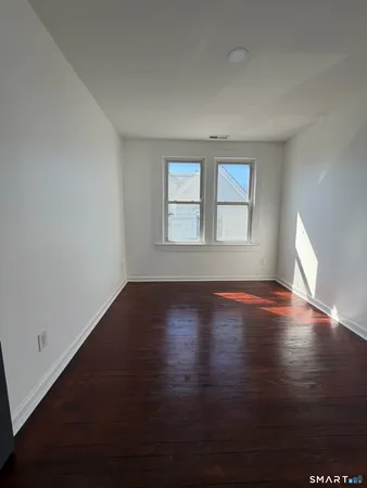 $2,300 | 144 Whittier Street, Unit 2, Bridgeport, CT 06605
