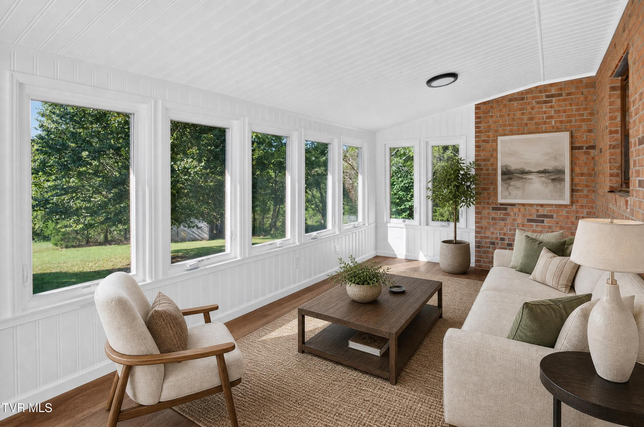 545 Johnson Road Greeneville, TN 37743 - Photo 26 of 104 DSC03751#staging