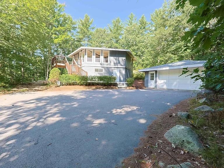 147 Rocky Pond Road Hollis, NH 03049 - Photo 9 of 33 Gallery Image 9