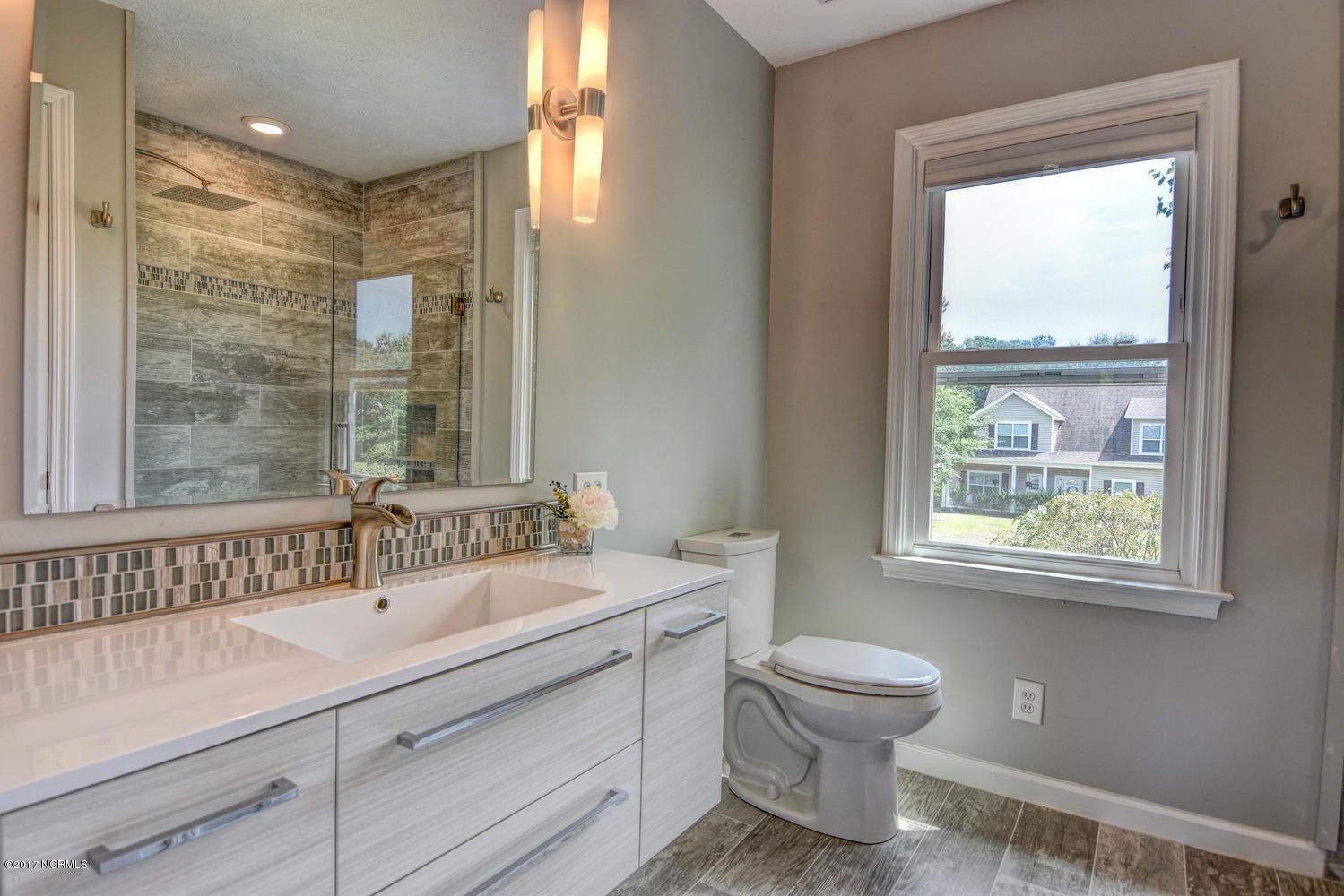 1318 Grove Point Road Wilmington, NC 28409 - Photo 17 of 27 17_17_599f07fb75613_4479