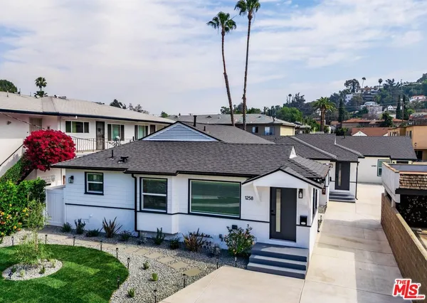 $3,495 | 1258 Mariposa Street, Unit D, Glendale, CA 91205