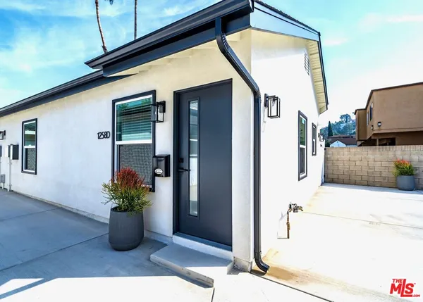 $3,495 | 1258 Mariposa Street, Unit D, Glendale, CA 91205