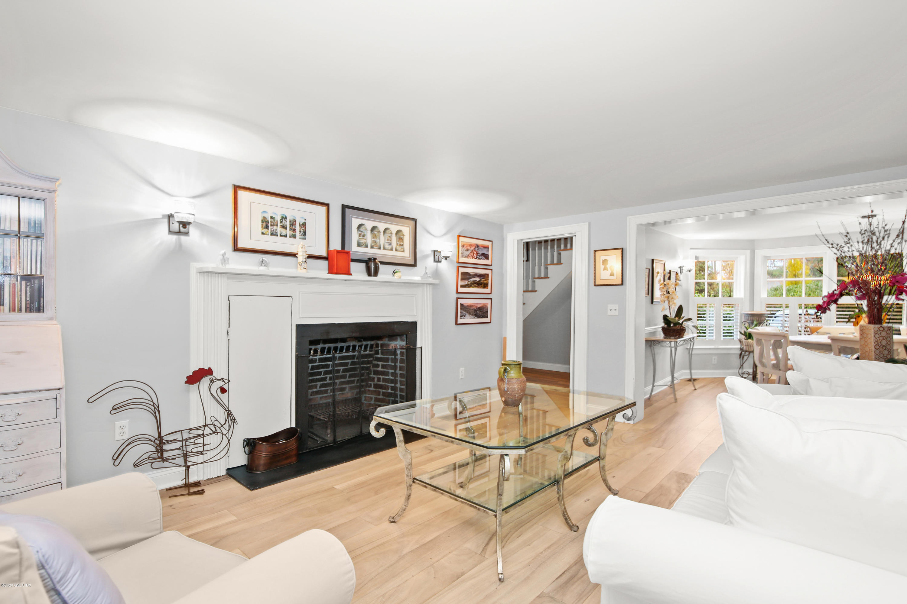 112 Shore Road Old Greenwich, CT 06870 - Photo 7 of 25 Living Room