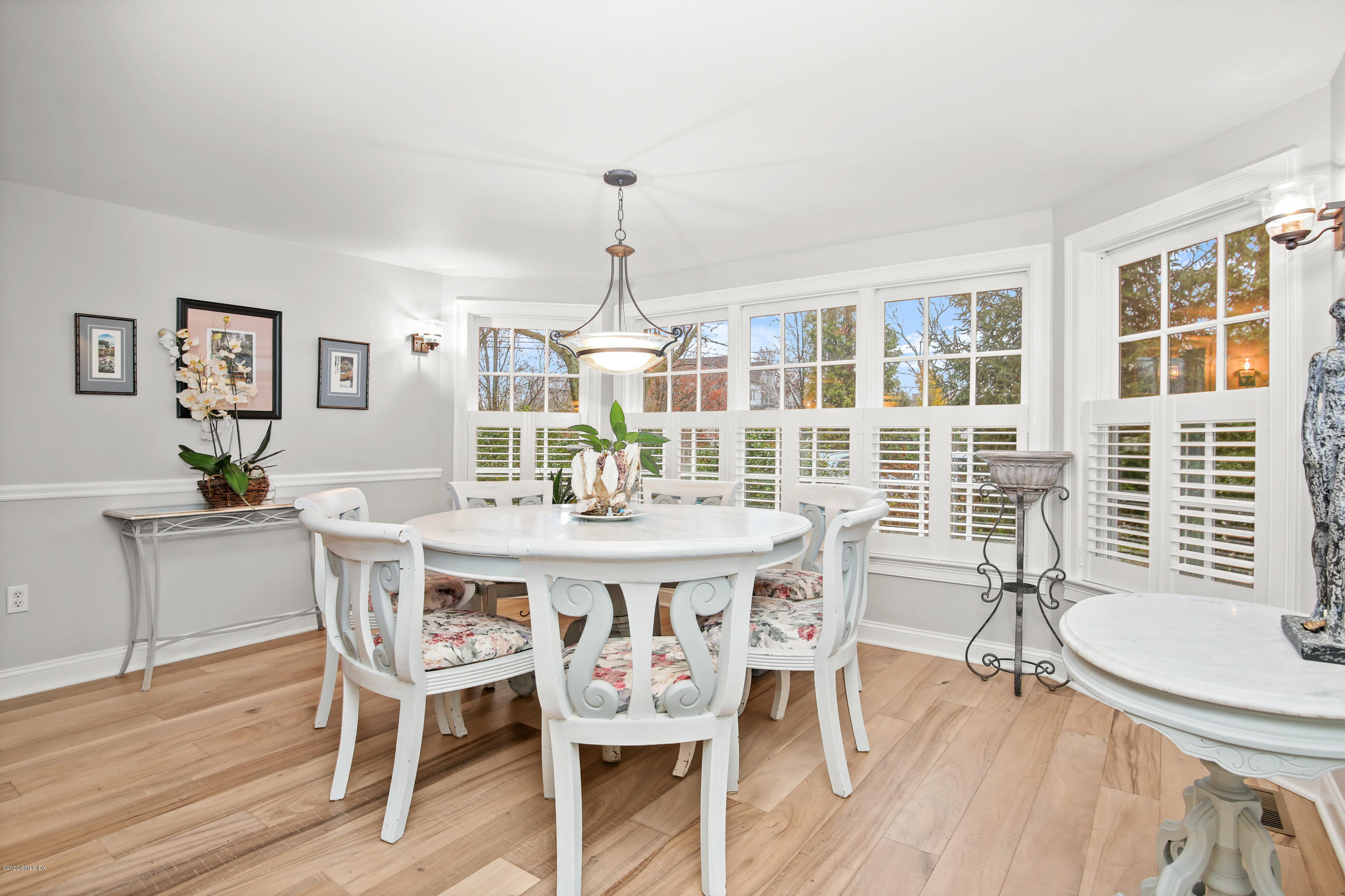 112 Shore Road Old Greenwich, CT 06870 - Photo 9 of 25 Dining Room