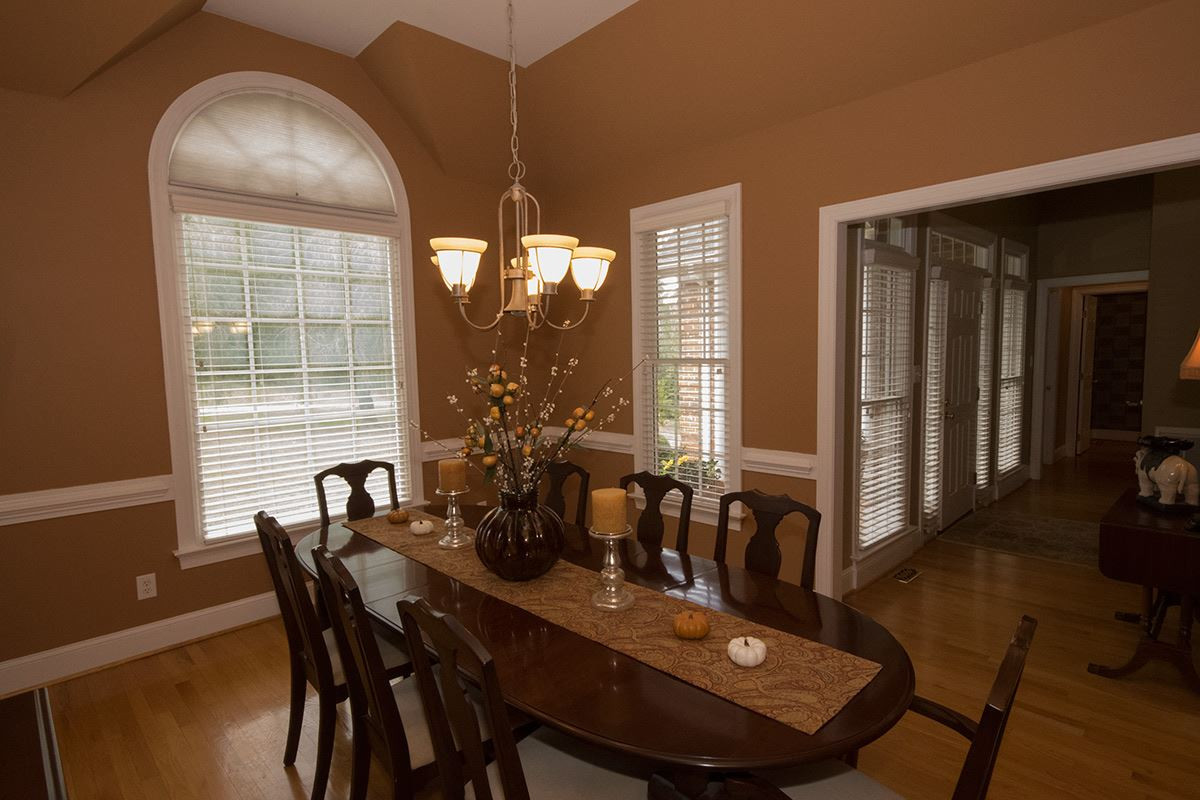 5306 Strathmore Drive Raleigh, NC 27613 - Photo 8 of 25 Dining Room