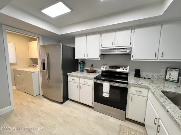 $2,650 | 8494 Ridgewood Avenue, Unit 4405, Cape Canaveral, FL 32920