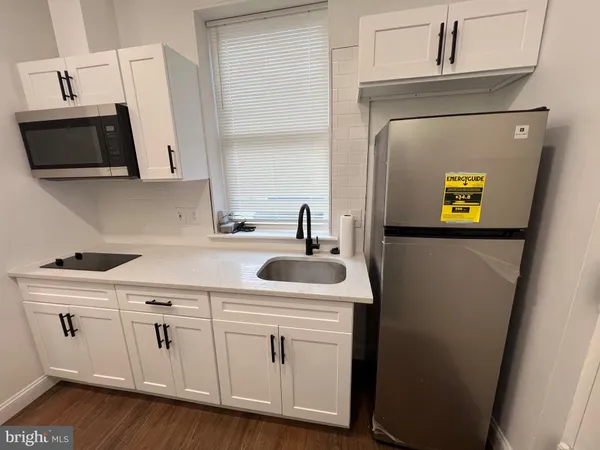 $900 | 2145 Elkins Avenue, Unit A, Philadelphia, PA 19144