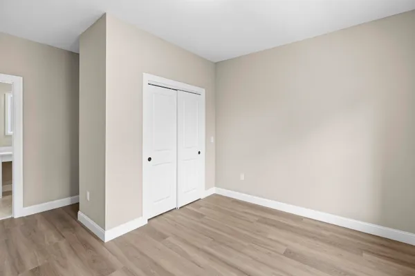 $489,900 | 10100 South Willow Street, Unit 208, Manchester, NH 03109