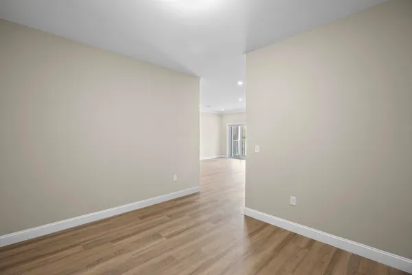 $489,900 | 10100 South Willow Street, Unit 208, Manchester, NH 03109