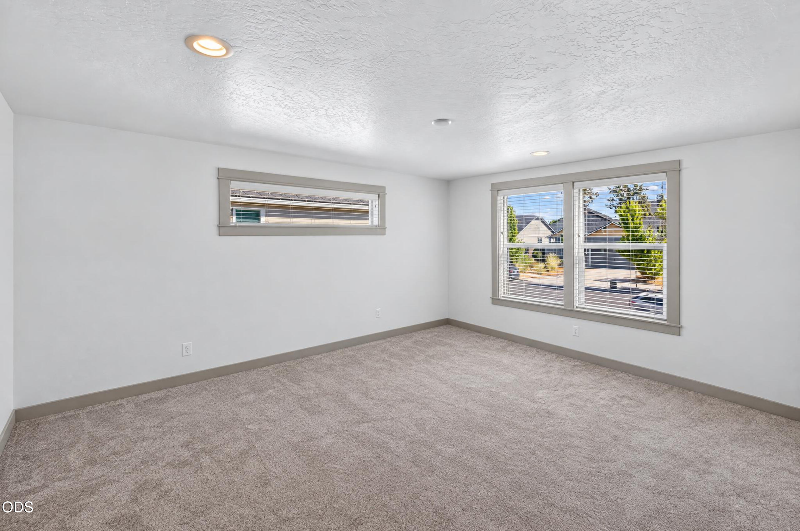 1806 Northeast Coby Way Bend, OR 97701 - Photo 42 of 72 Gallery Image 42