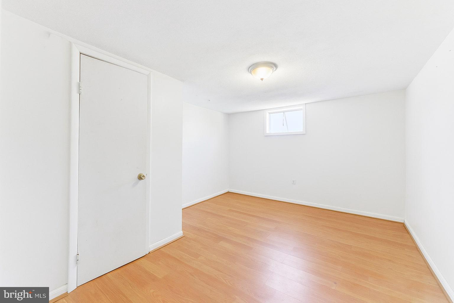 7812 Amherst Drive Manassas, VA 20111 - Photo 20 of 36 a view of empty room